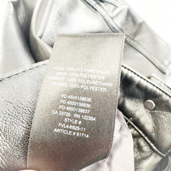 Wilfred by Aritzia Modern Cargo Black Faux Leather Pants Button Fly Size 8 NWOT - Picture 7 of 8